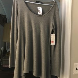 Women’s TUNIC size L